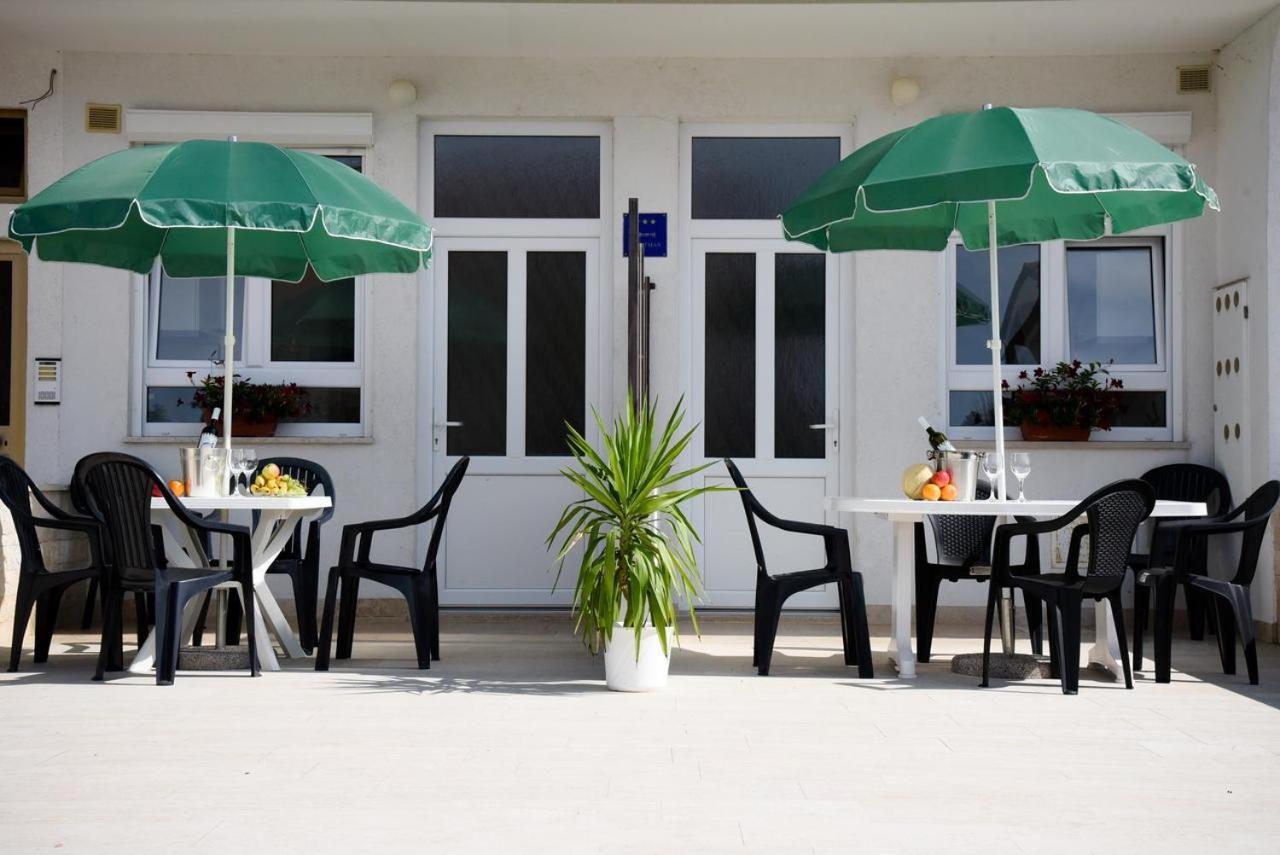 Casa Souni Apartment เวอร์ซาร์ ภายนอก รูปภาพ